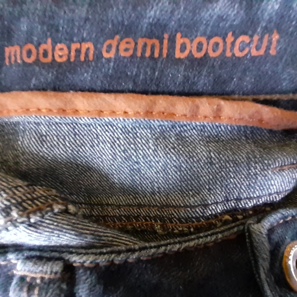 Jeans - Picture 5 of 5
